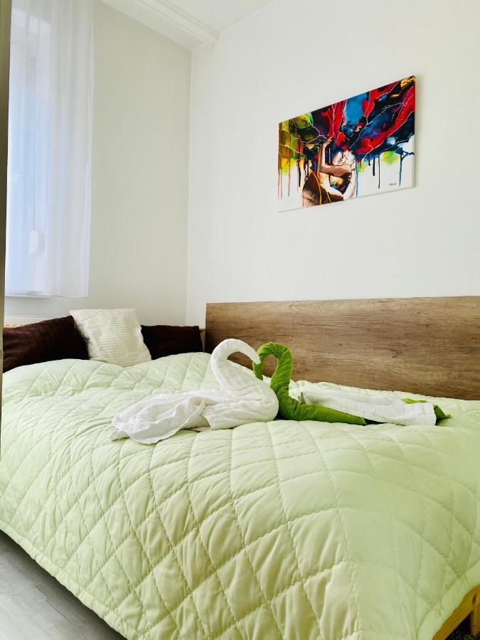 Kalvaria Apartman Szeged Buitenkant foto