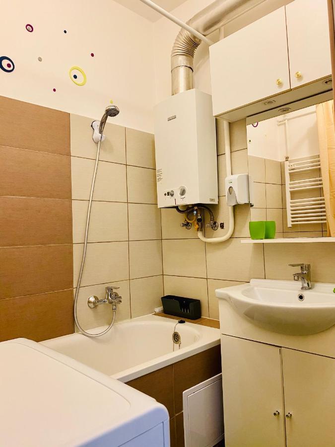 Kalvaria Apartman Szeged Buitenkant foto
