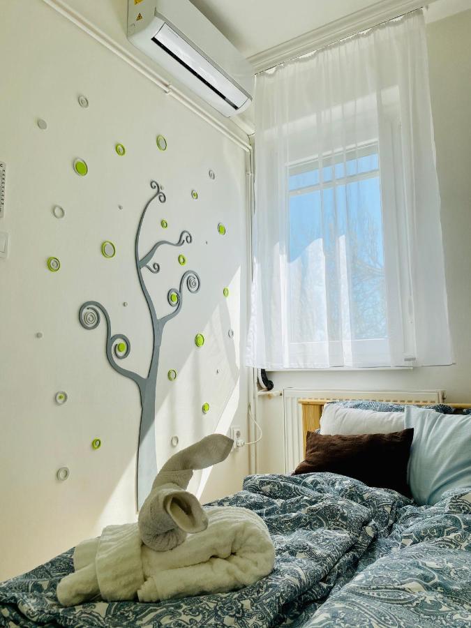 Kalvaria Apartman Szeged Buitenkant foto