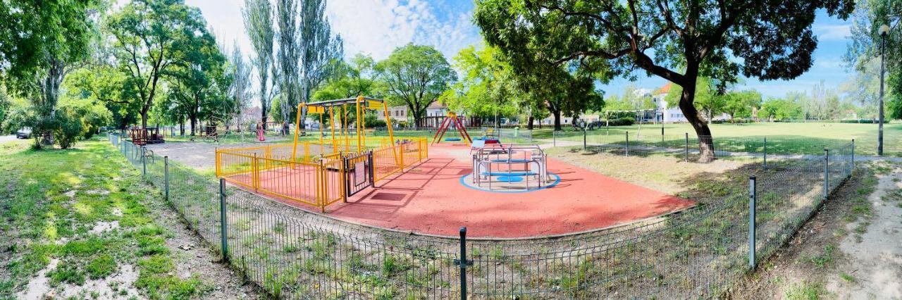 Kalvaria Apartman Szeged Buitenkant foto